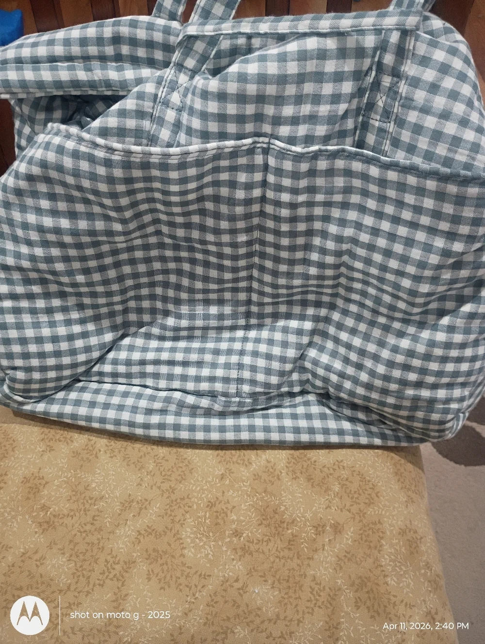 Zara Gingham Maternity Tote - Picture 7 of 7